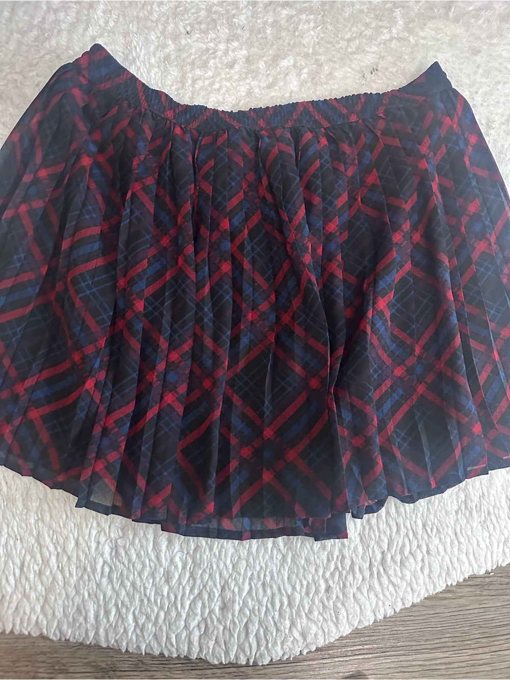 Pleated chiffon skirt